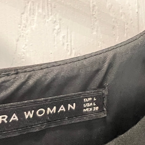 ZARA | black knit dress with faux leather trim and pockets - Picture 6 of 7